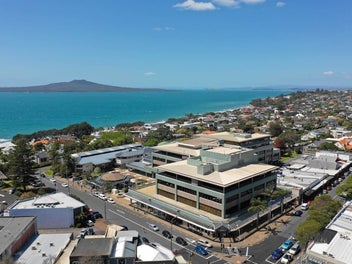 Image 1 of 14