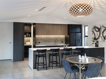 Slice of paradise at Oakview - New build