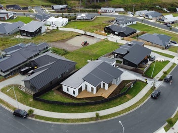 ** Builder wants sold - $1,140,000 ono**