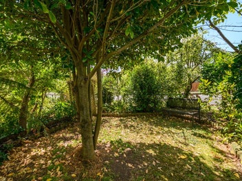 Enchanting 2-Bedroom Cottage