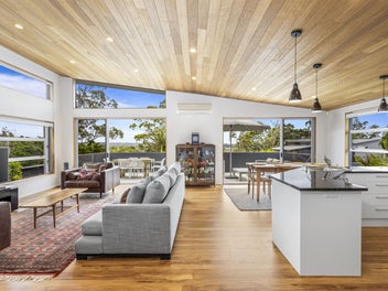 Class & Architecture | Solid Concrete, No Plaster