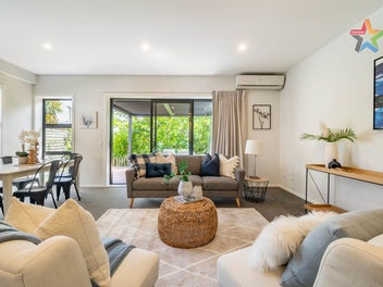 FAMILY HOME IN FAIRFIELD WATERS