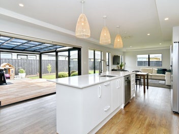 Fabulous Find in Flemington!