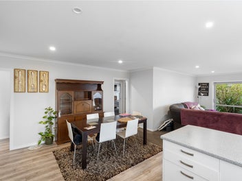 Modern 3 Bedroom Townhouse