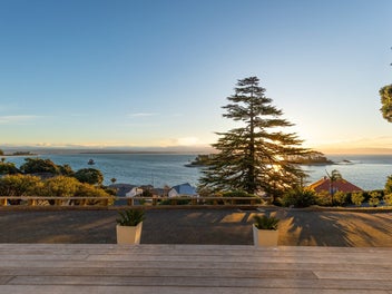 A prominent residence – Stafford House