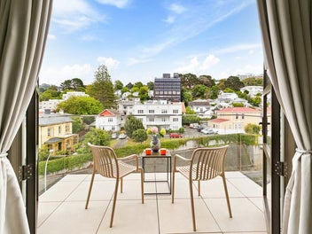 Spacious, Sun-Filled Apartment