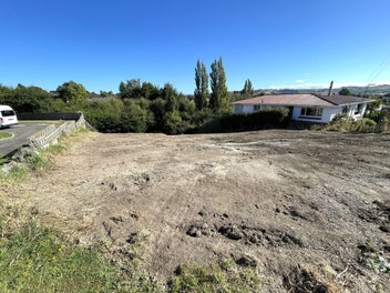 Sunny Vacant Section in Rosebank