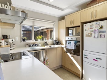 Inviting Over-60's Townhouse
