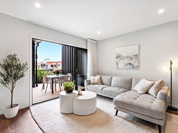 Spacious Start in Long Bay - A Must View!