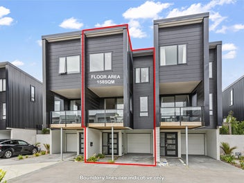 FREEHOLD - SPACIOUS - FLOOR AREA 158SQM