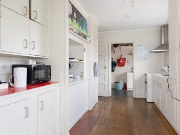Price Reduction, Motivated Vendors