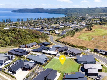 Build your Kinloch Holiday Spot