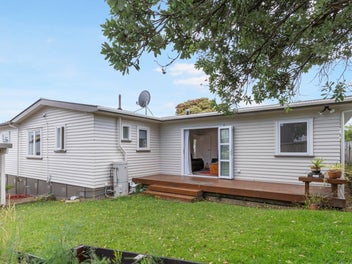 Charming Modernised Bungalow