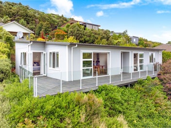 Modern living, elevated views