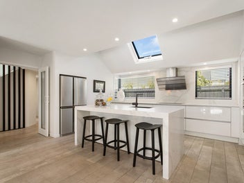 The Elegance of Easy Living