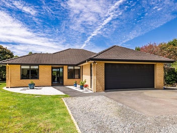Low Maintenance Lifestyle Escape