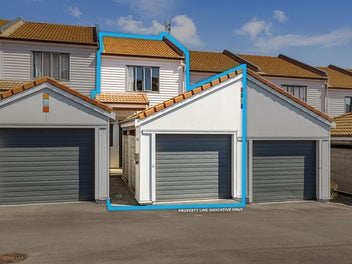 Superb Lock-Up and Leave Home in a Prime Location!