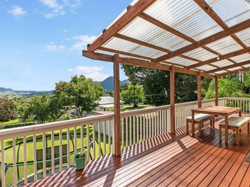 Low maintenance + Lifestyle + Location!