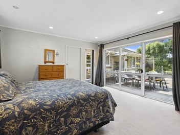 Commanding and affordable on 1153sqm!