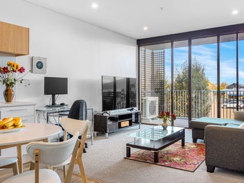 Contemporary Living - City Convenience