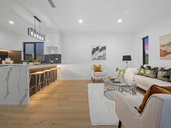 Spacious Extended Family Home - Must sell!
