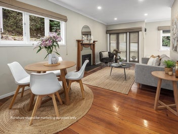 So Close To Town! Newly Renovated!