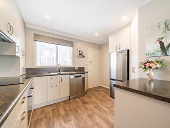 Easy Care Living, Convenient Location