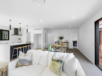 Spacious, stylish and brand new