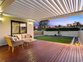 Sold Under The Hammer & Above CV!