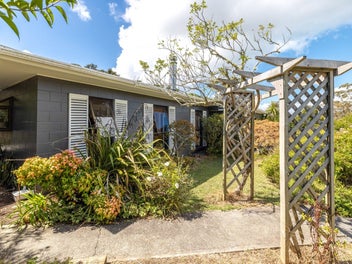 Sunny, convenient and private