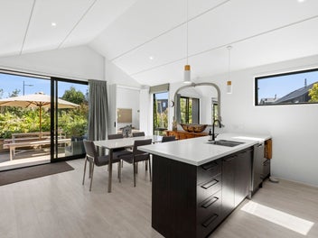 Entry level oasis