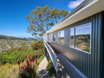 Unique and Spacious with Spectacular Views!