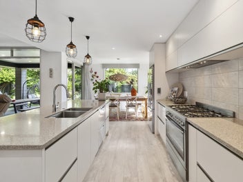 Bespoke Build in Private, Magical Garden Setting