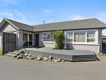 Versatile Living – Space, Comfort & Location