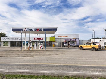 Image 1 of 15