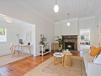 Escape the city – Simple living, stunning...