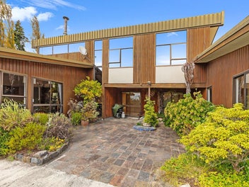 Architectural Elegance in a Rural Setting