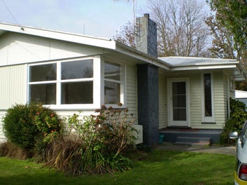 Image 1 of 2