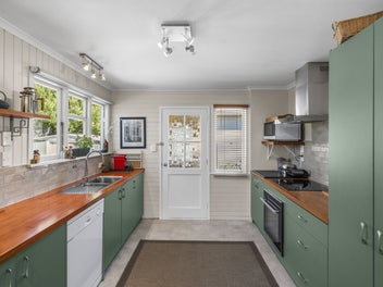 Charming First Home on Mathers