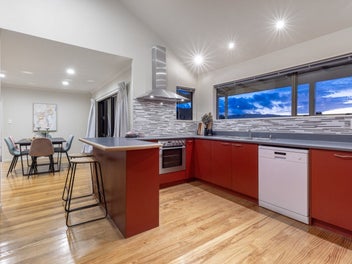 Spacious & Versatile with Water Views!