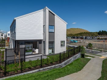 Image 1 of 21