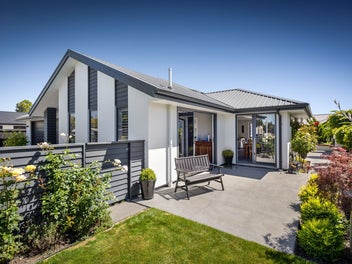 Sought After Single Level and Stylish!