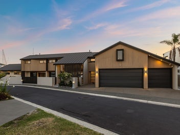 Waterfront Living with Unparalleled Craftmanship