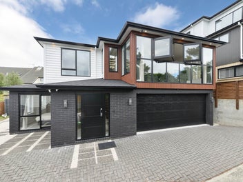STUNNING NEWISH HOME; UNBEATABLE LOCATION