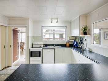 Spacious, smart, secure and central; Taradale