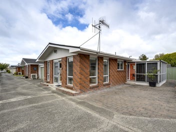 Spacious, smart, secure and central; Taradale