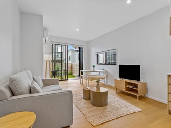 Modern Apartment in Prime Mt Eden Location