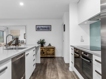 Contemporary Four Bedroom Home or Holiday Retreat