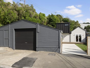 EXTENSIVELY RENOVATED, NEAR NEW, PRIME LOCATION