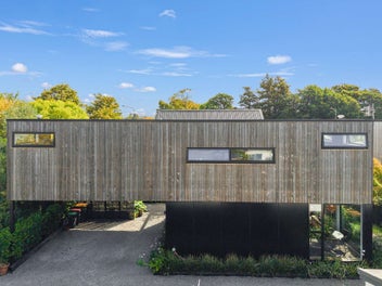 Architectural Modern Brilliance
